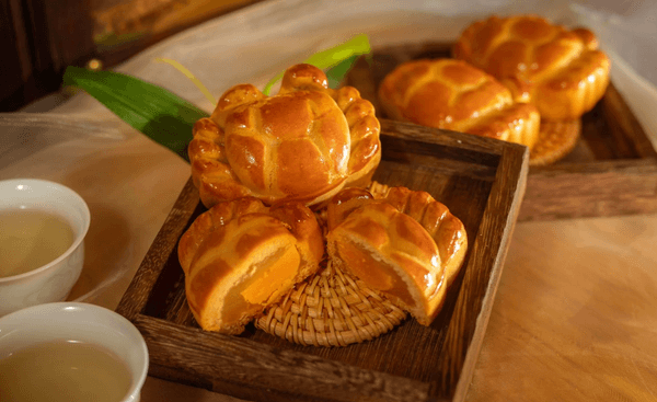 蟹壳黄 Golden Crab Pastry