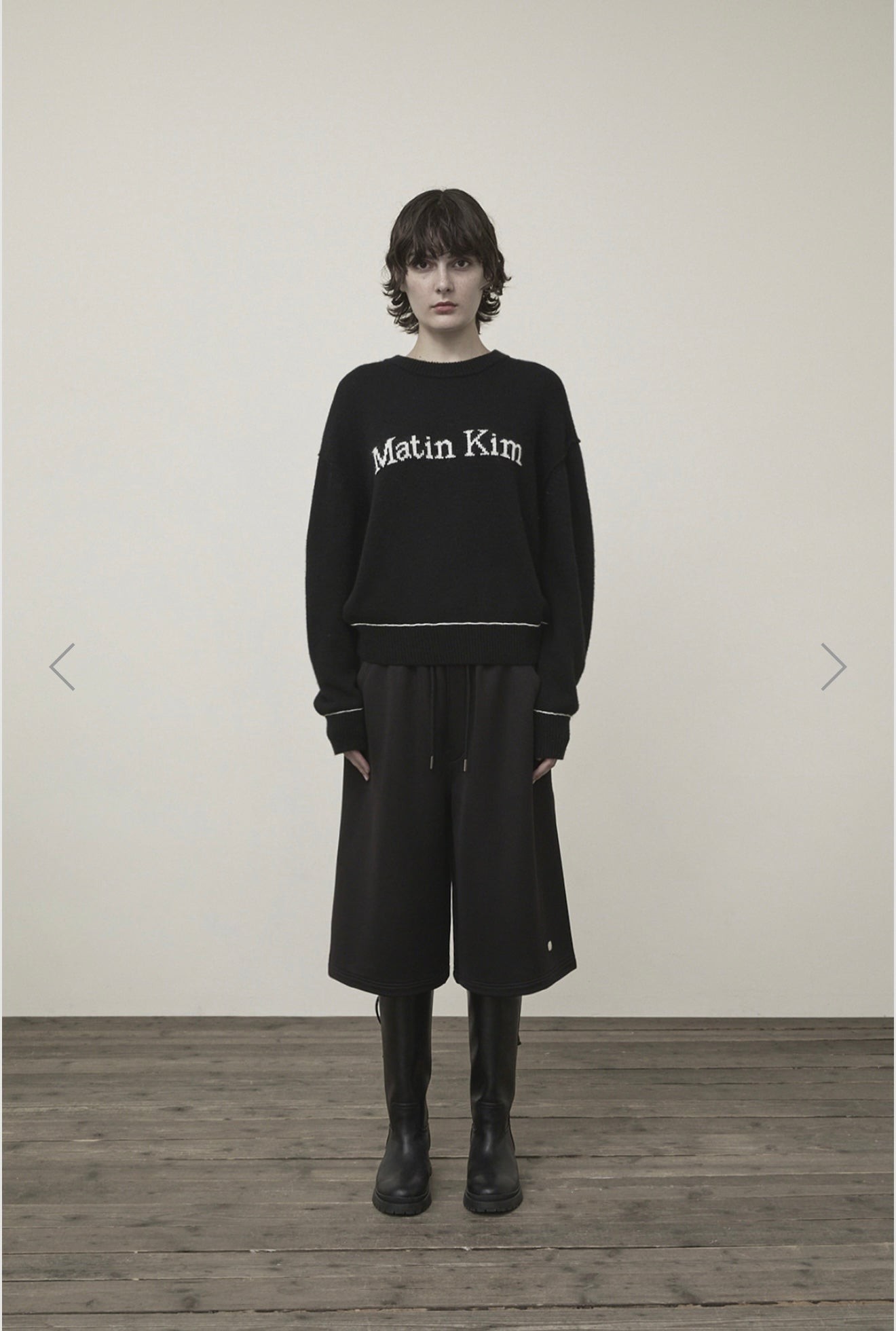 MATIN KIM COLOR TRIM LINE LOGO PULLOVER IN BLACK